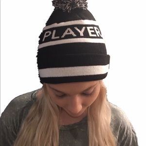 New hockey player wool toque hat